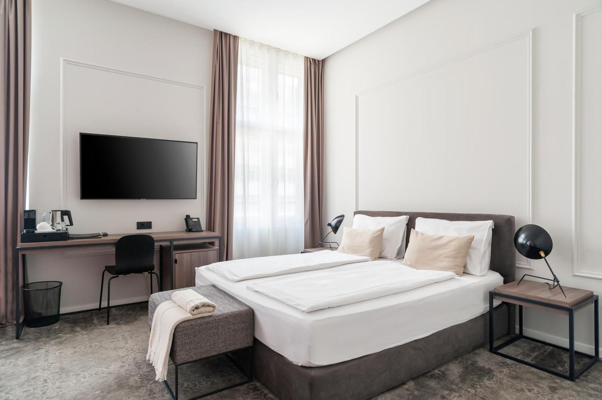 Manda Heritage 3*