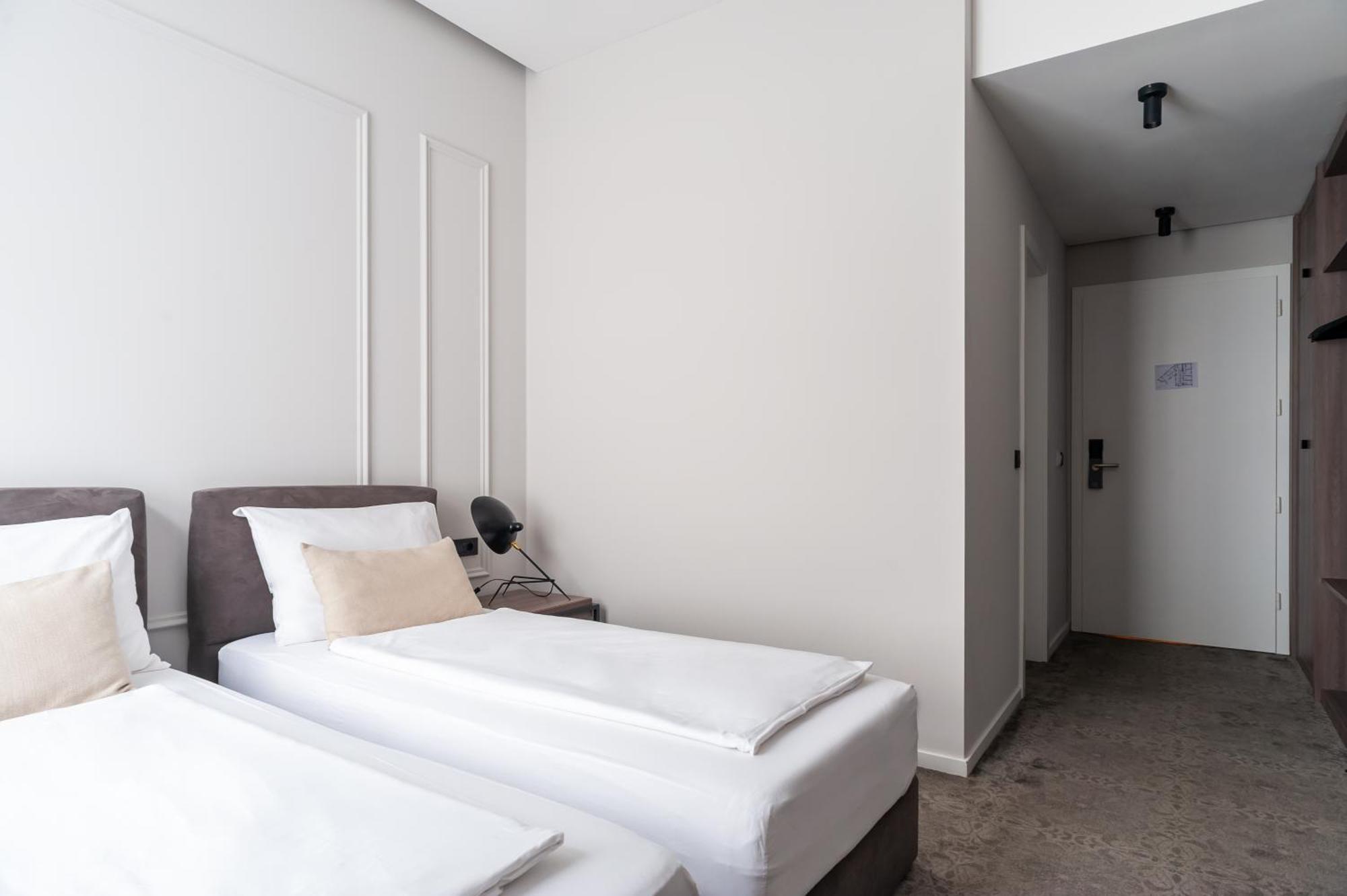 Manda Heritage 3*